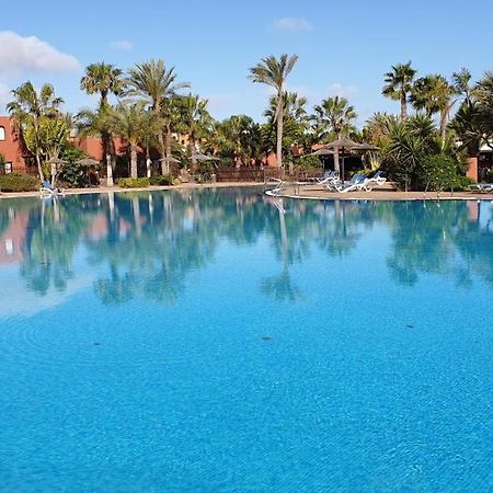 Апартаменты Tamarindo I Piscinas De Agua Salada Коральео Экстерьер фото